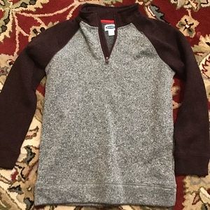 Old navy boys sweater size Xl long sleeve shirt size Xl